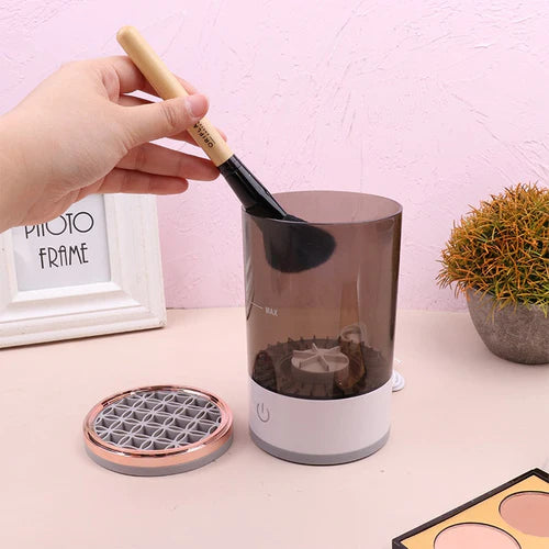 LuxeBrush™Pro: Makeup Brush Cleaner